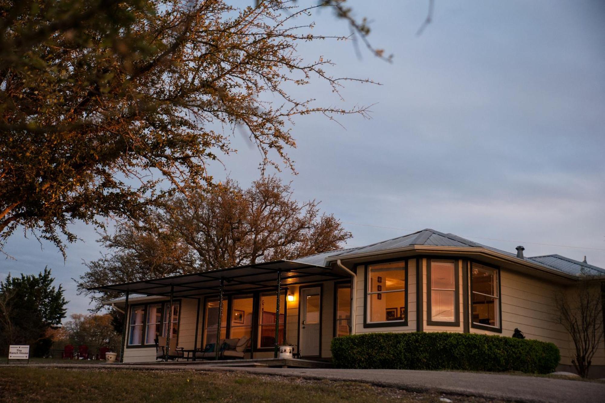 Hill Country Casitas Villa Dripping Springs Exterior photo